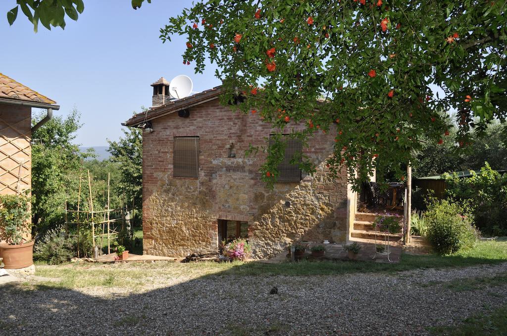 Agriturismo Colombino Сиена Экстерьер фото